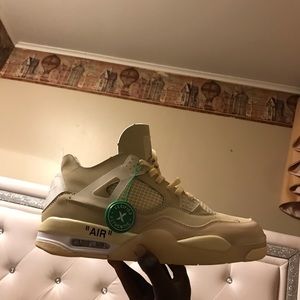 Off white jordan 4